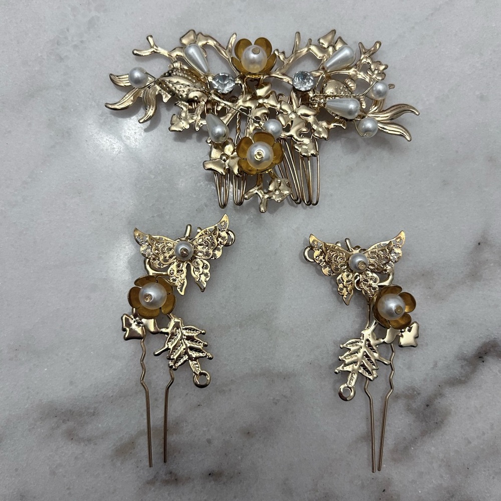 Gold Hair Accessories